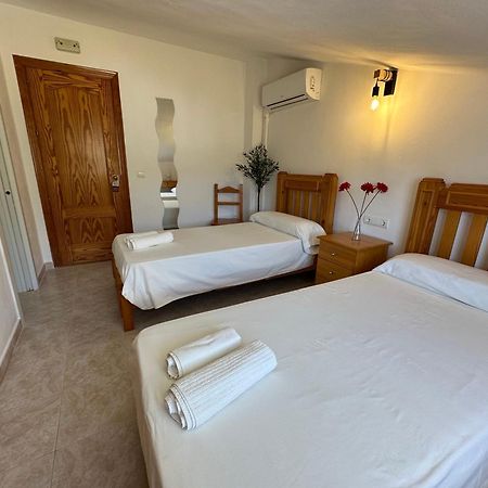 Hostal Sango Sierra De Las Nieves Алосайна Экстерьер фото