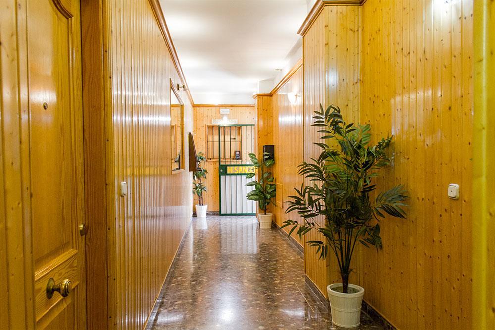 Hostal Sango Sierra De Las Nieves Алосайна Экстерьер фото