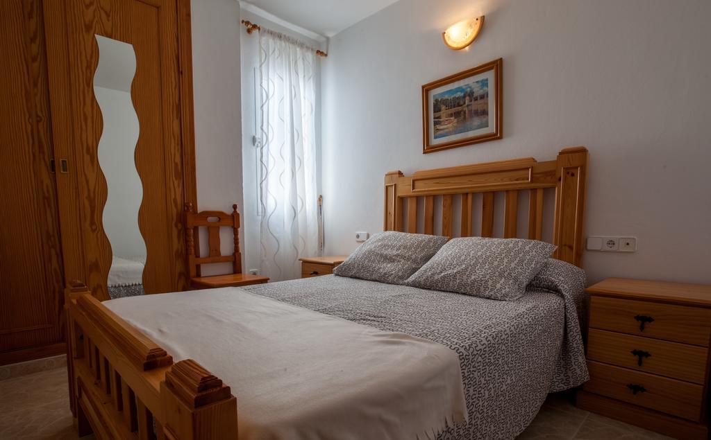 Hostal Sango Sierra De Las Nieves Алосайна Экстерьер фото